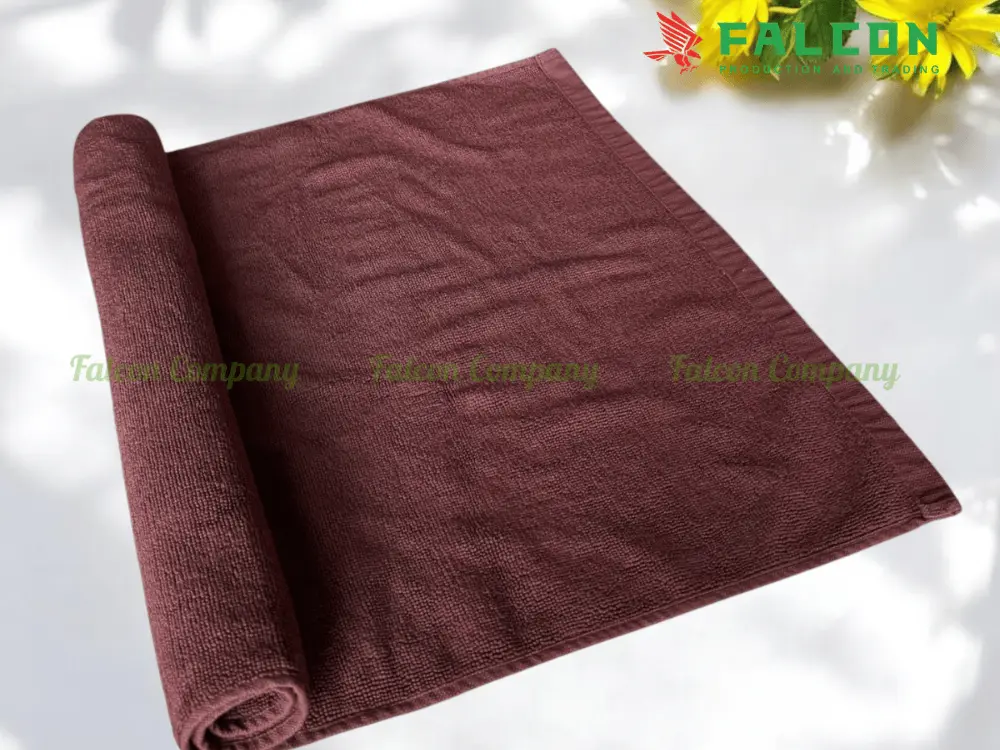 Thảm chân cotton đỏ đậm